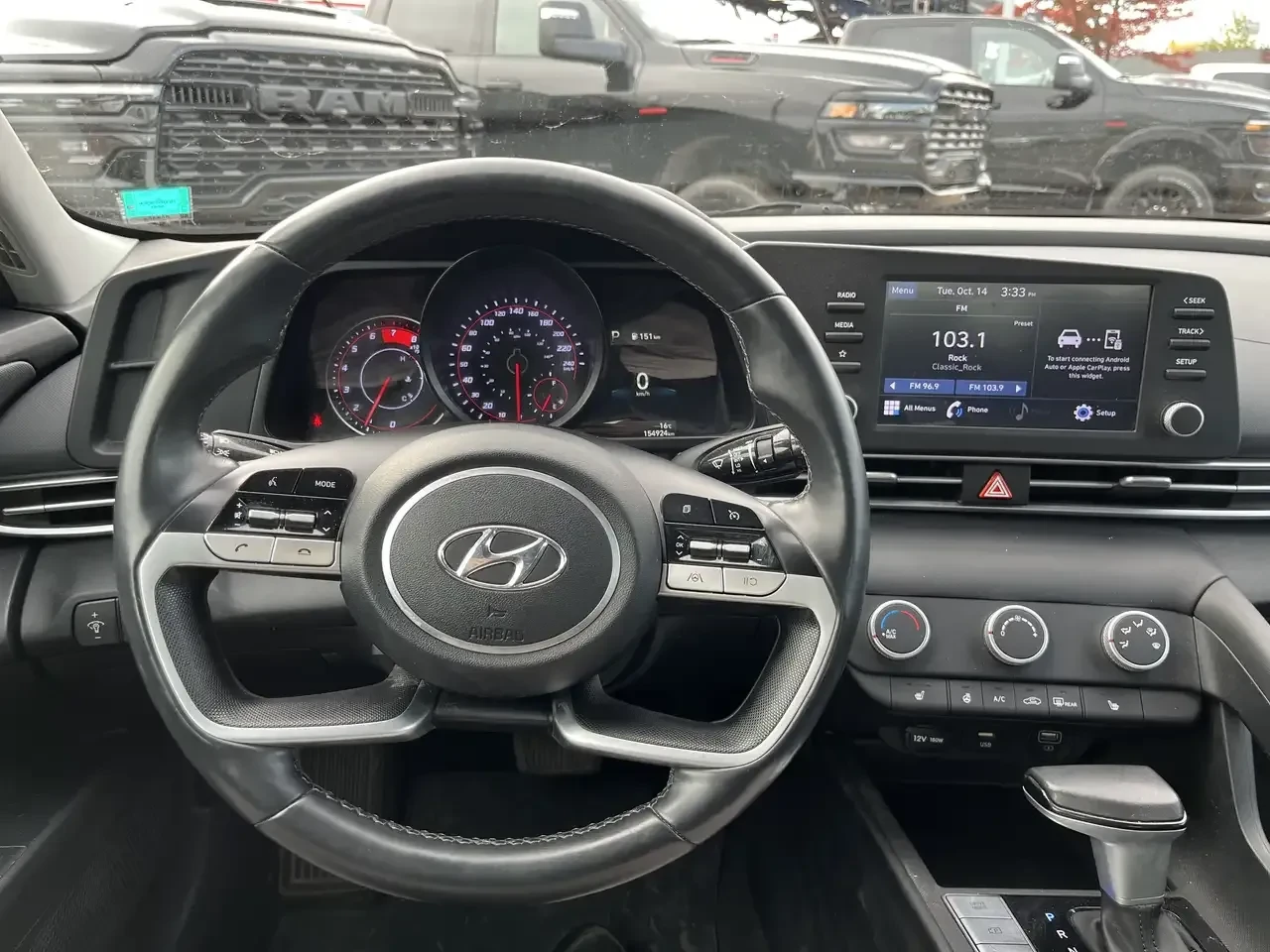 Hyundai Elantra PREFFERED * ПОДГРЕВ СЕДАЛКИ, ВОЛАН * LANE ASSIST - изображение 5