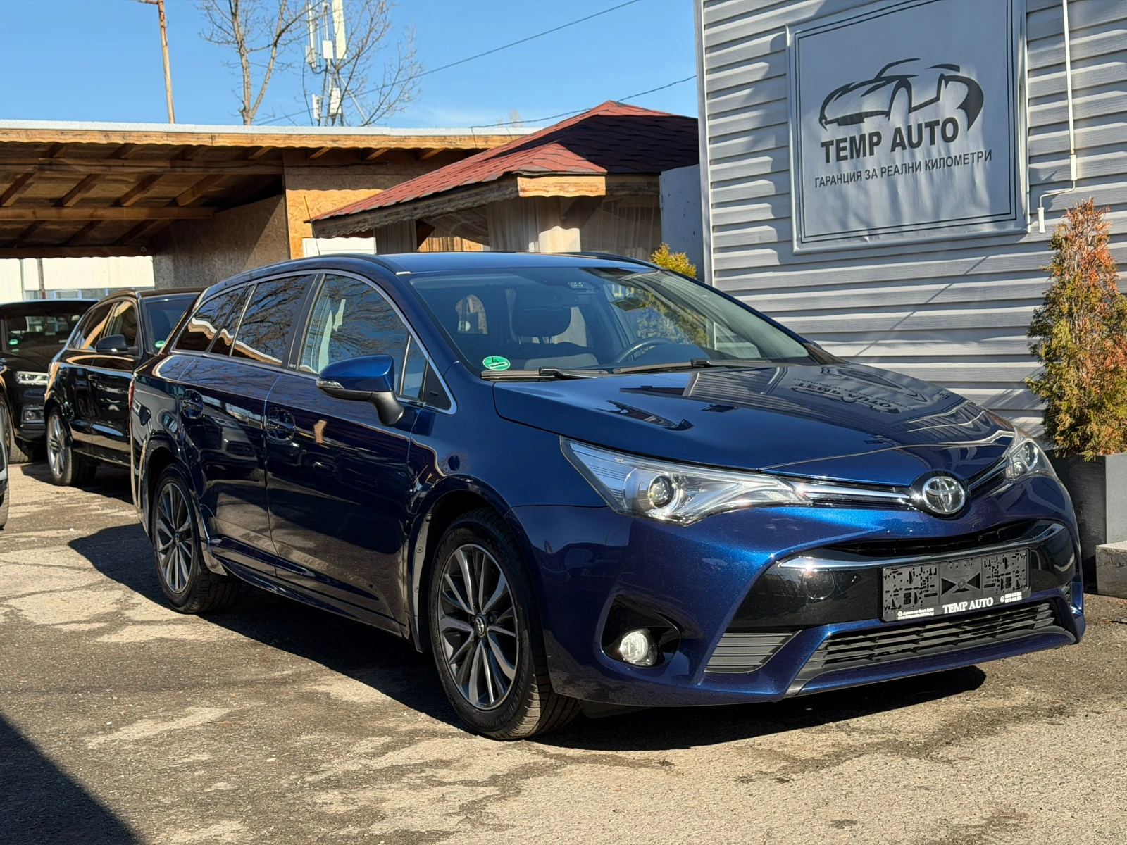 Toyota Avensis 1.8I* �������� ������* �����  ������� � ������ | Mobile.bg � ����������� 3