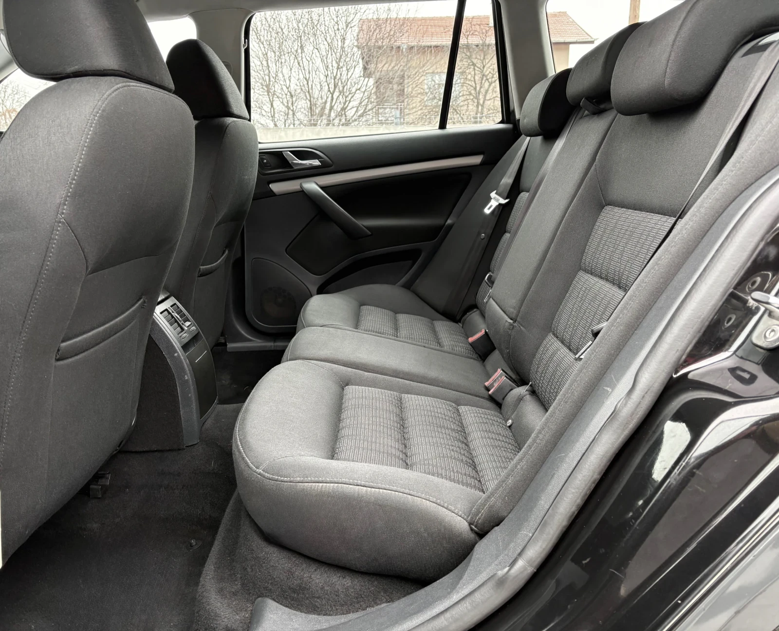 Skoda Octavia Scout, 4X4, BMM, 140hp | Mobile.bg � ����������� 12