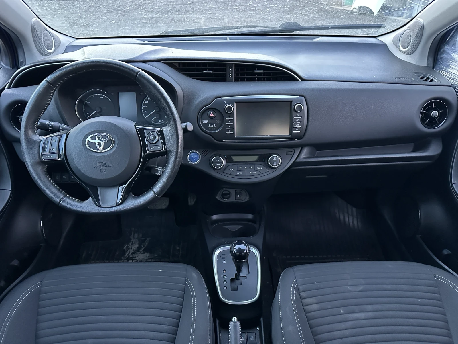 Toyota Yaris 1.5 ������ �� �����! | Mobile.bg � ����������� 7