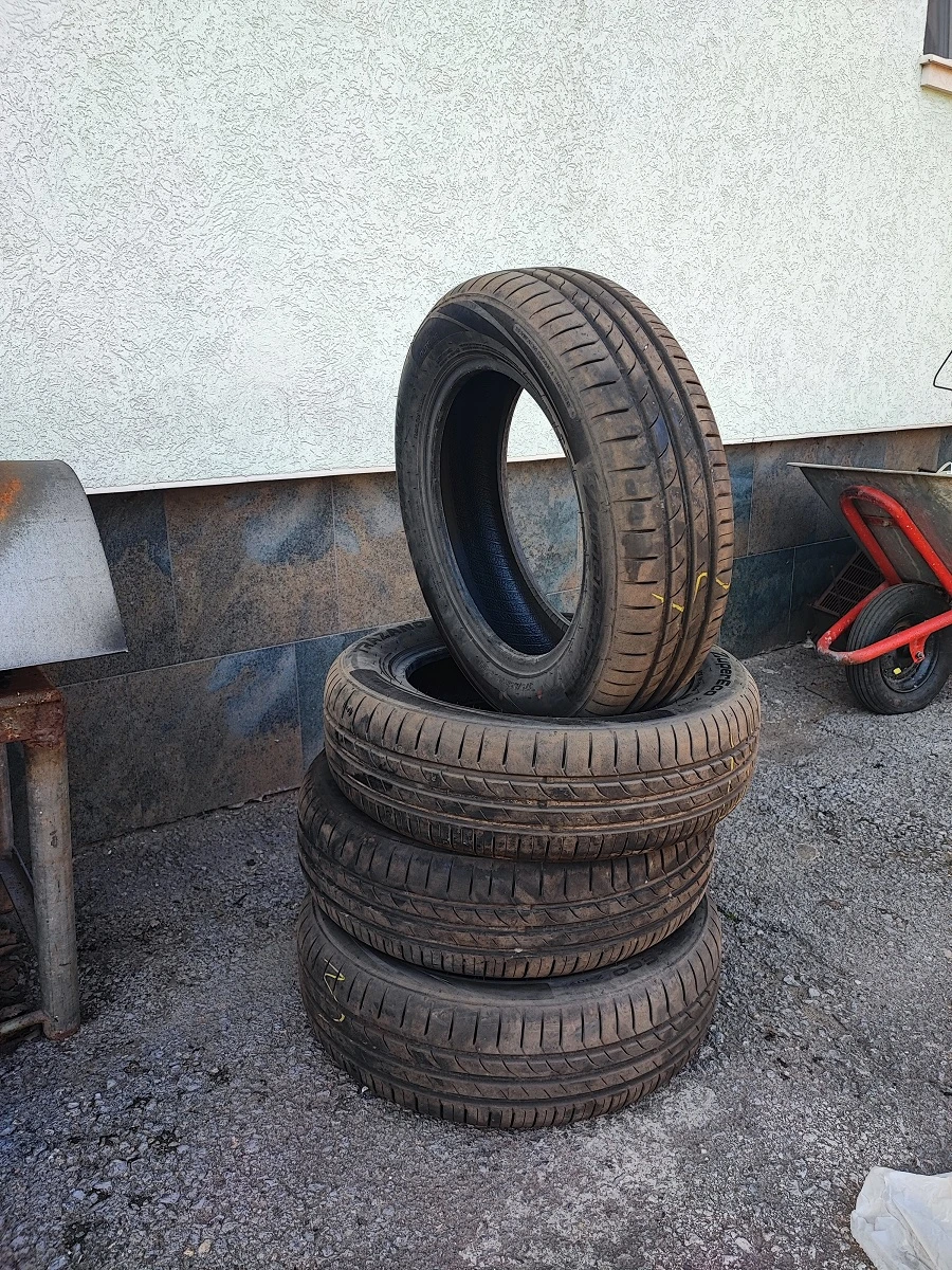 Toyota Yaris, снимка 17 - Автомобили и джипове - 53817987