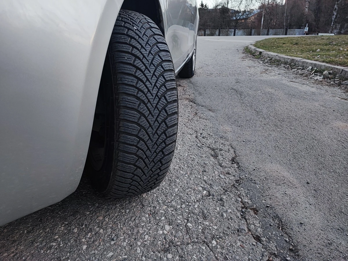 Toyota Yaris, снимка 16 - Автомобили и джипове - 53817987