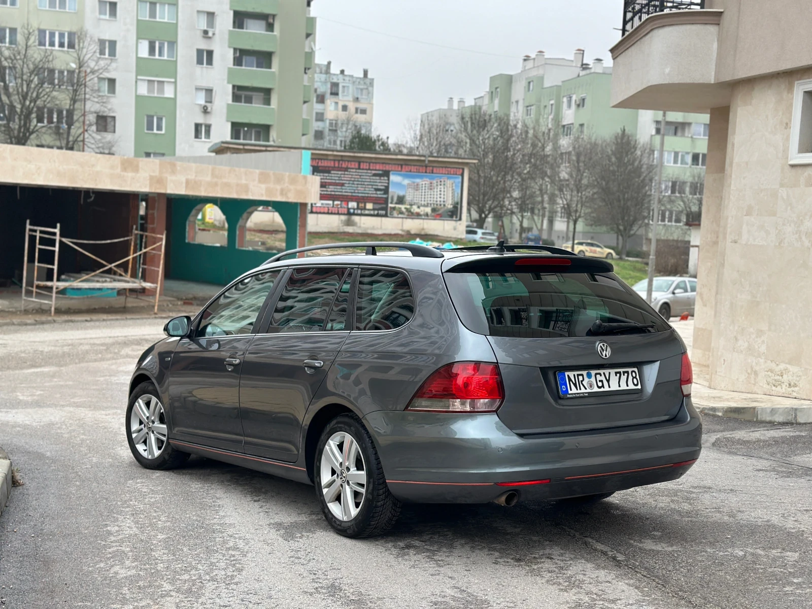 VW Golf, снимка 3 - Автомобили и джипове - 53844317