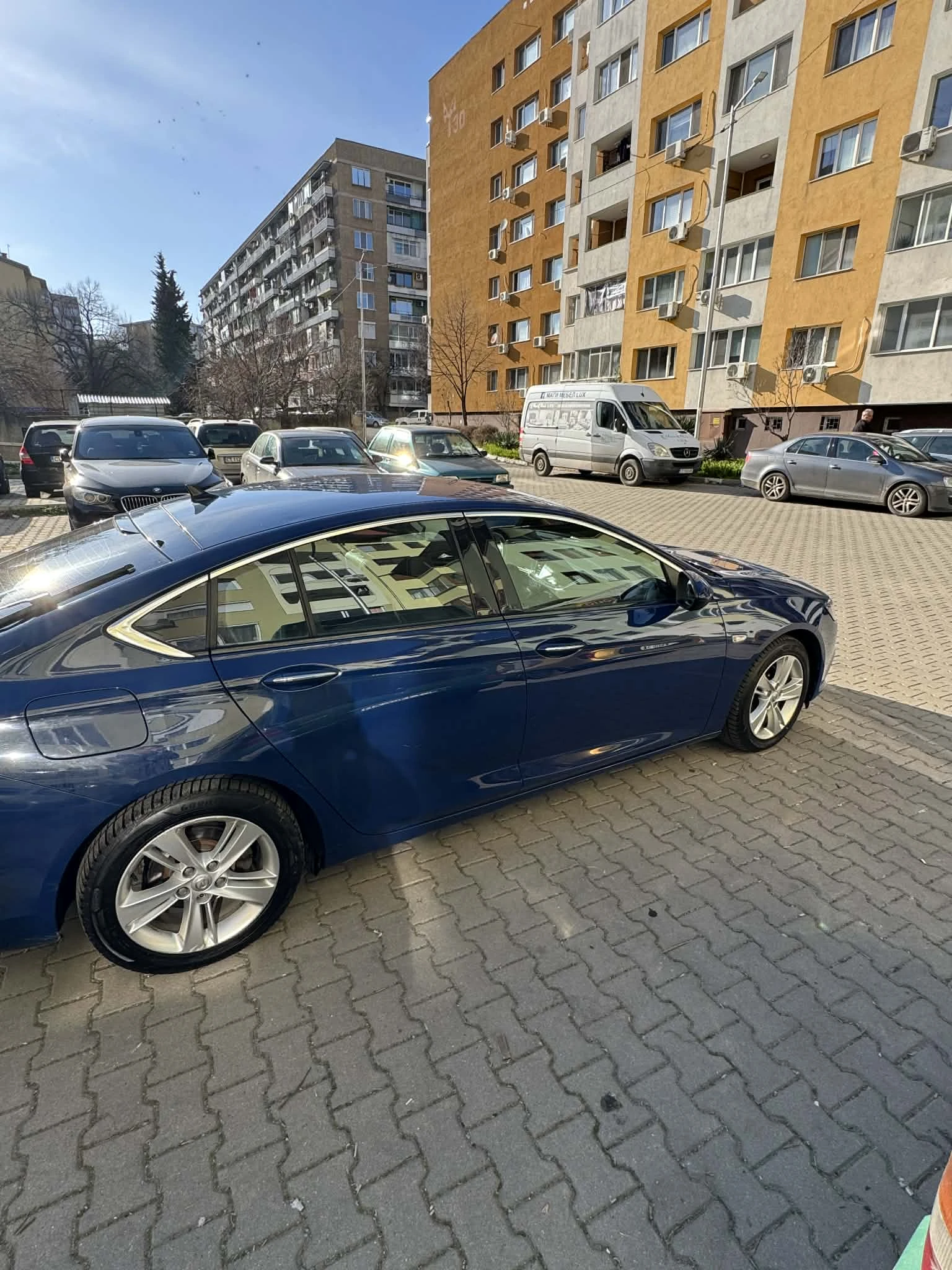 Opel Insignia LPG, снимка 5 - Автомобили и джипове - 53845869