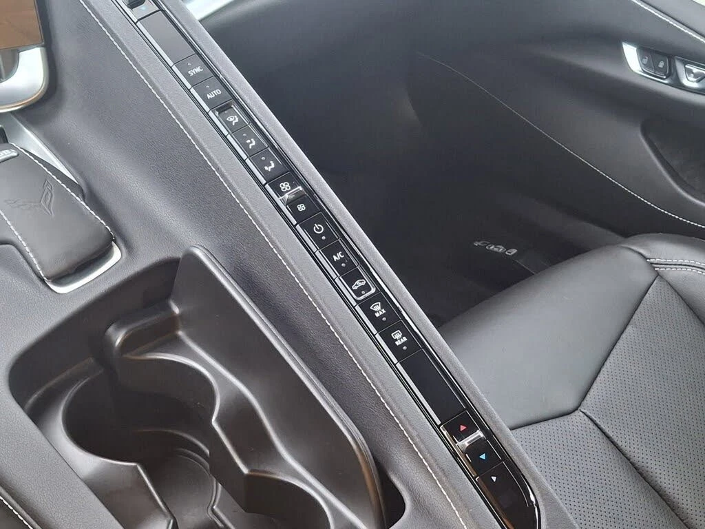 Chevrolet Corvette Stingray 1LT Coupe RWD* АвтоКредит* (Цена до БГ) , снимка 16 - Автомобили и джипове - 54098165