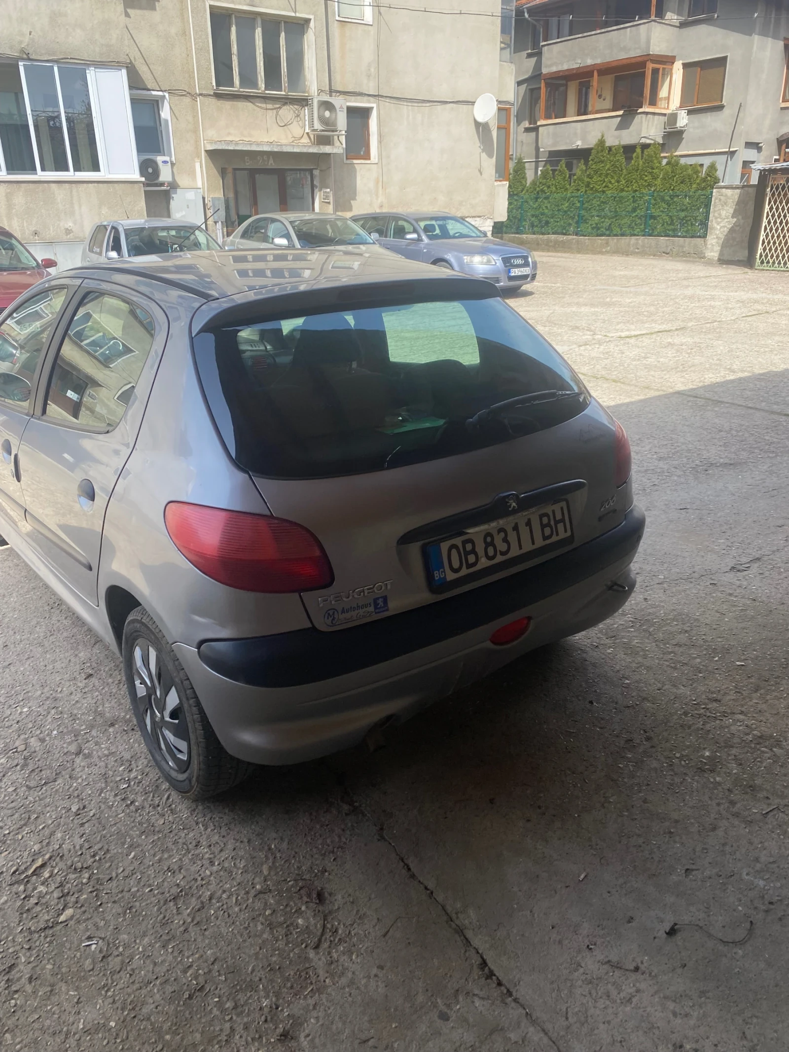 Peugeot 206, снимка 3 - Автомобили и джипове - 54215434