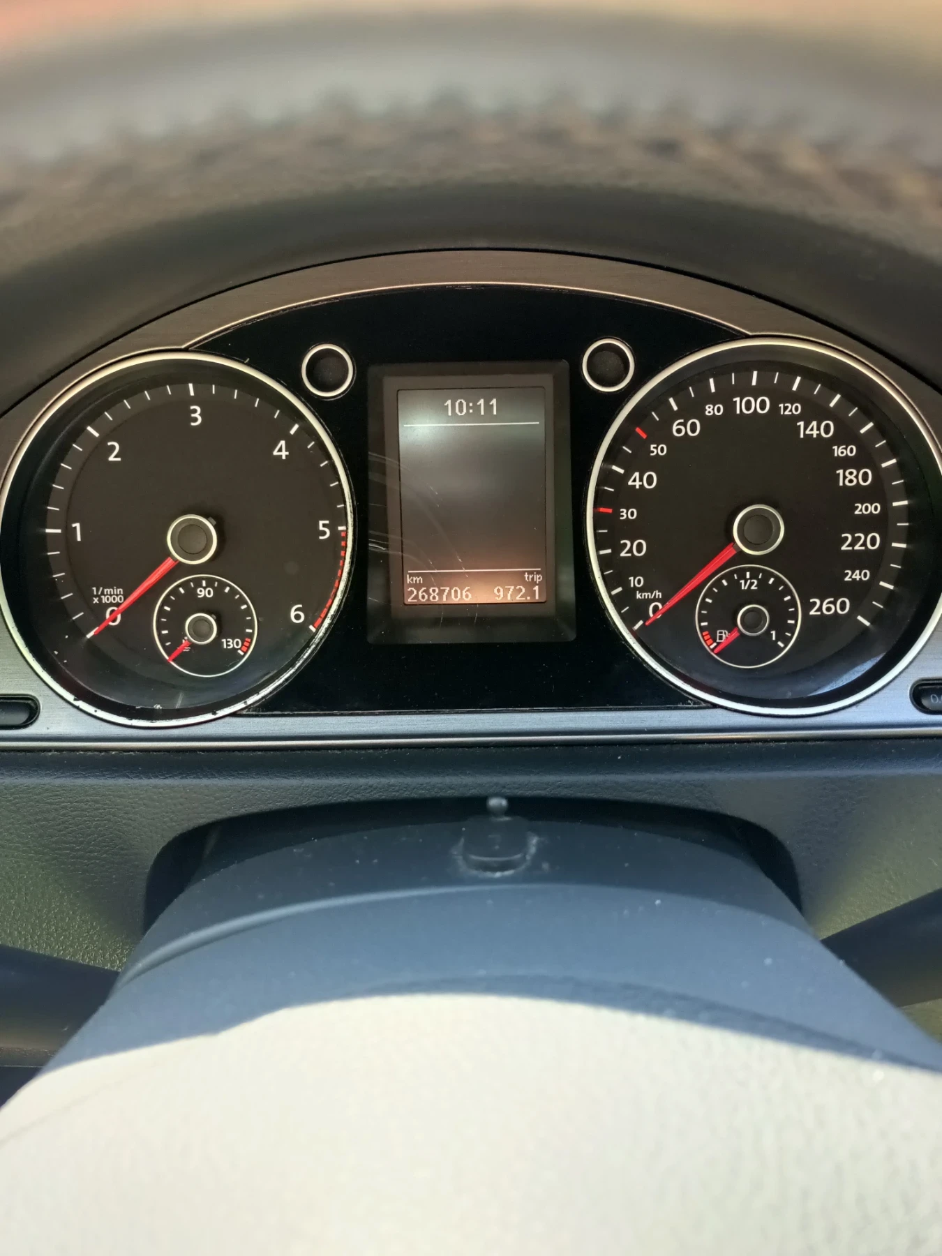 VW Passat 2.0 TDI, снимка 7 - Автомобили и джипове - 54571210