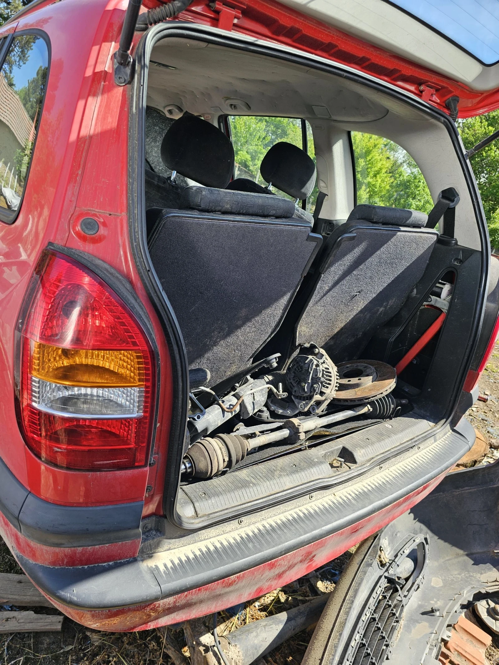 Opel Zafira, снимка 5 - Автомобили и джипове - 55175795