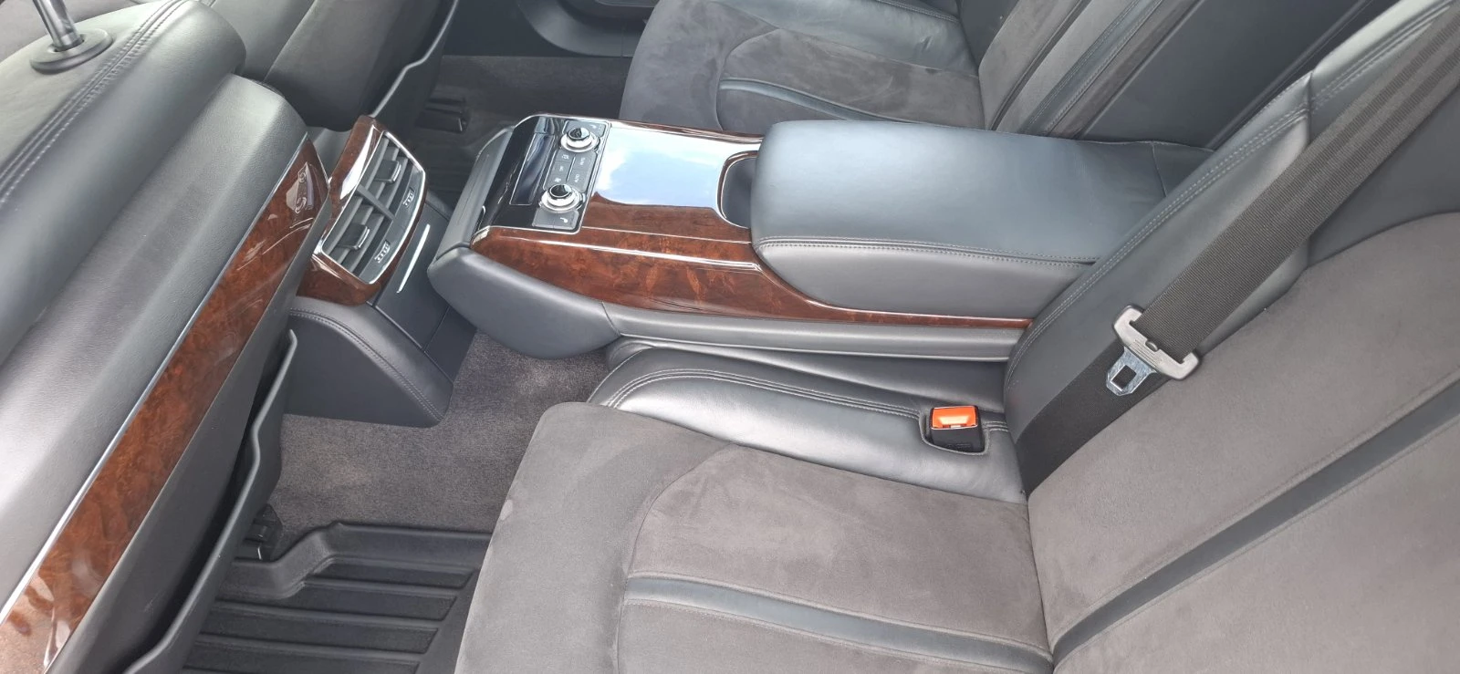 Audi A8 LONG  MATRIX , QUATTRO V6 3.0 TDI, снимка 16 - Автомобили и джипове - 54740200