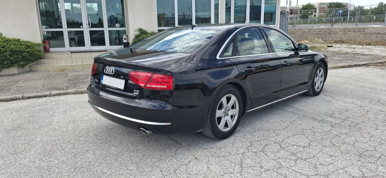 Audi A8 LONG  MATRIX , QUATTRO V6 3.0 TDI, снимка 10 - Автомобили и джипове - 54740200