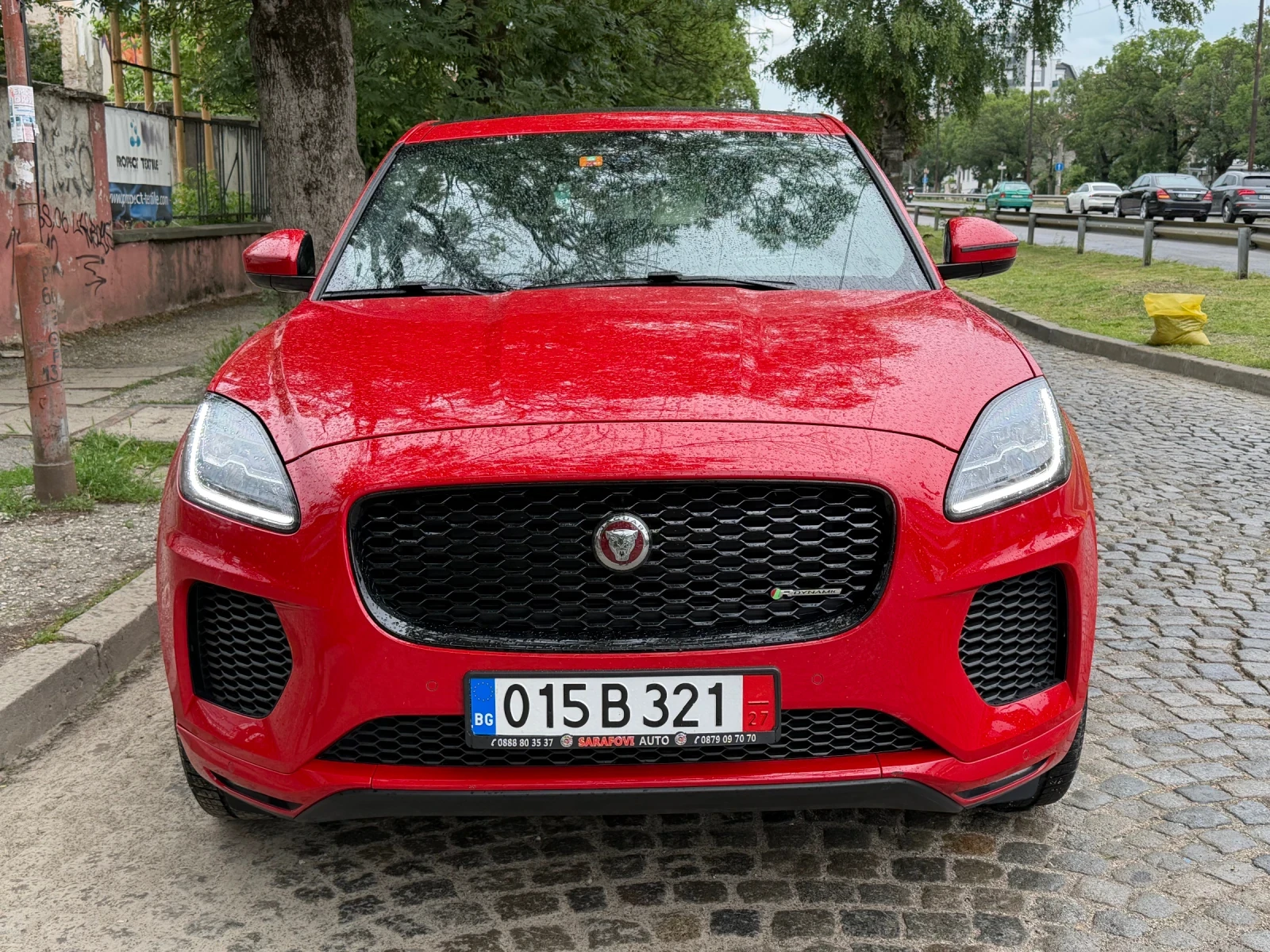 Jaguar E-pace R-design, 20000км !!!, снимка 2 - Автомобили и джипове - 54743921