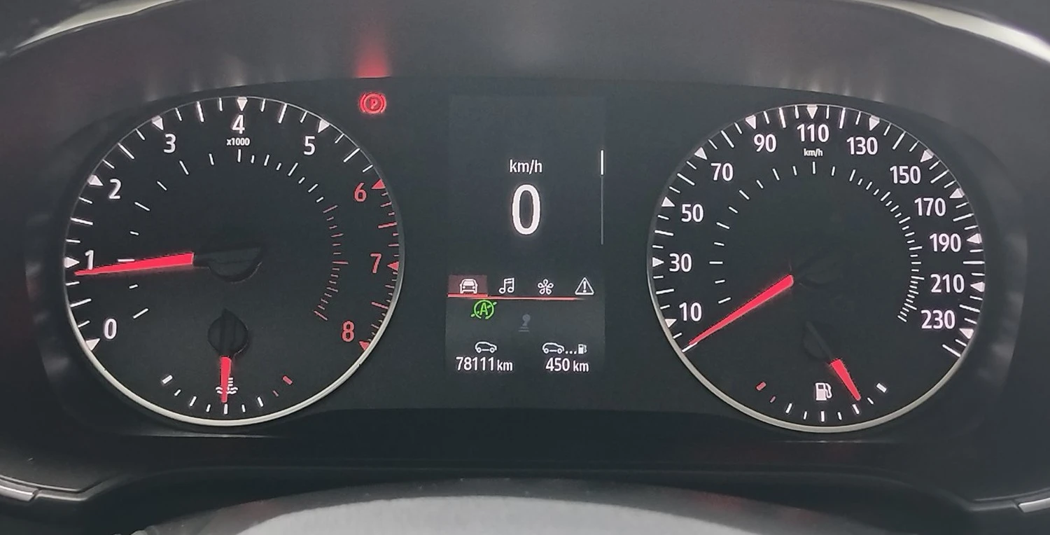 Renault Megane 1.0Tce/ 115к.с., снимка 16 - Автомобили и джипове - 54763692