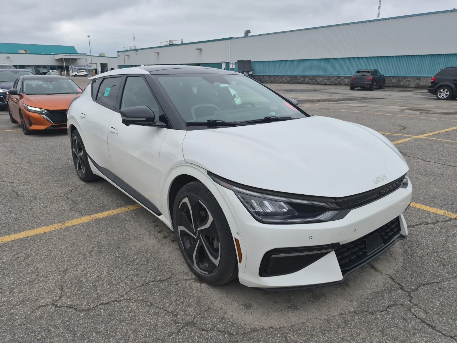 Kia EV6 2023 KIA EV6 GT-LINE, снимка 2 - Автомобили и джипове - 54974540