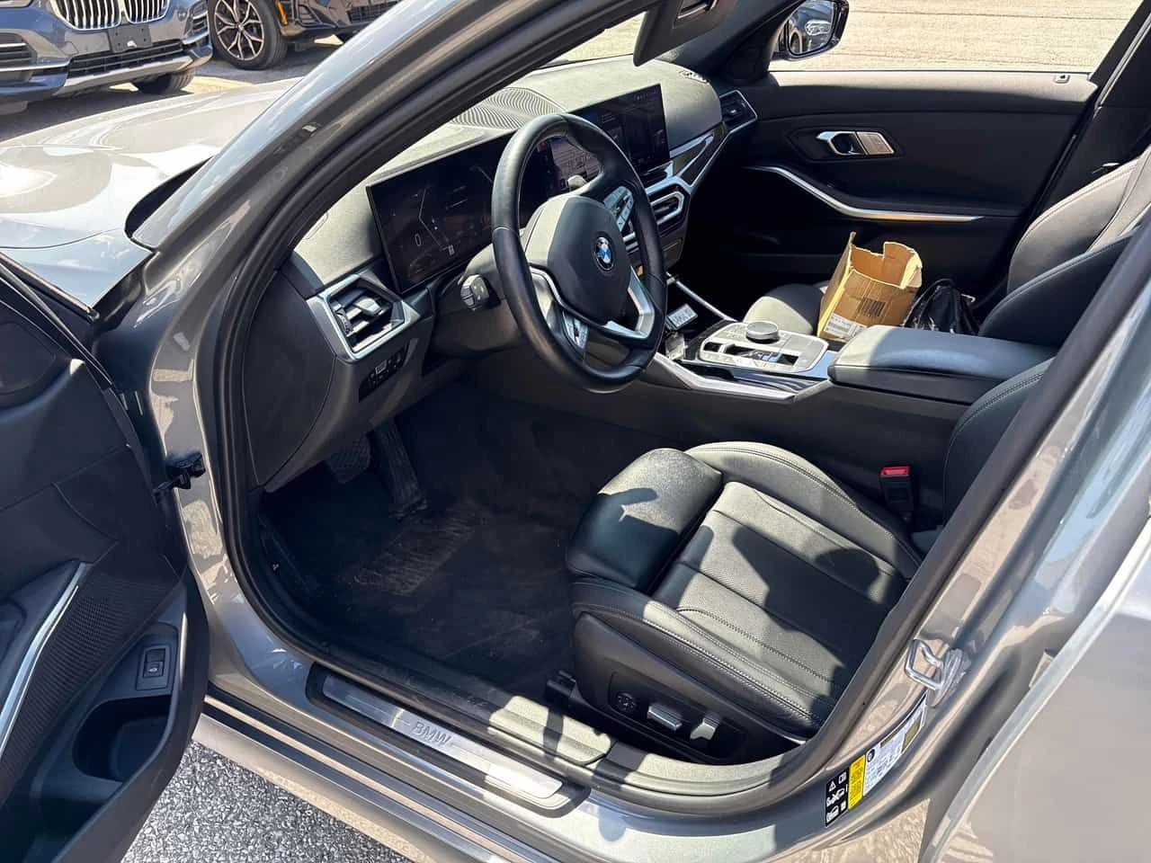 BMW 330 * 330i xDrive * CARFAX * ЦЕНА ДО БГ, снимка 6 - Автомобили и джипове - 54983018