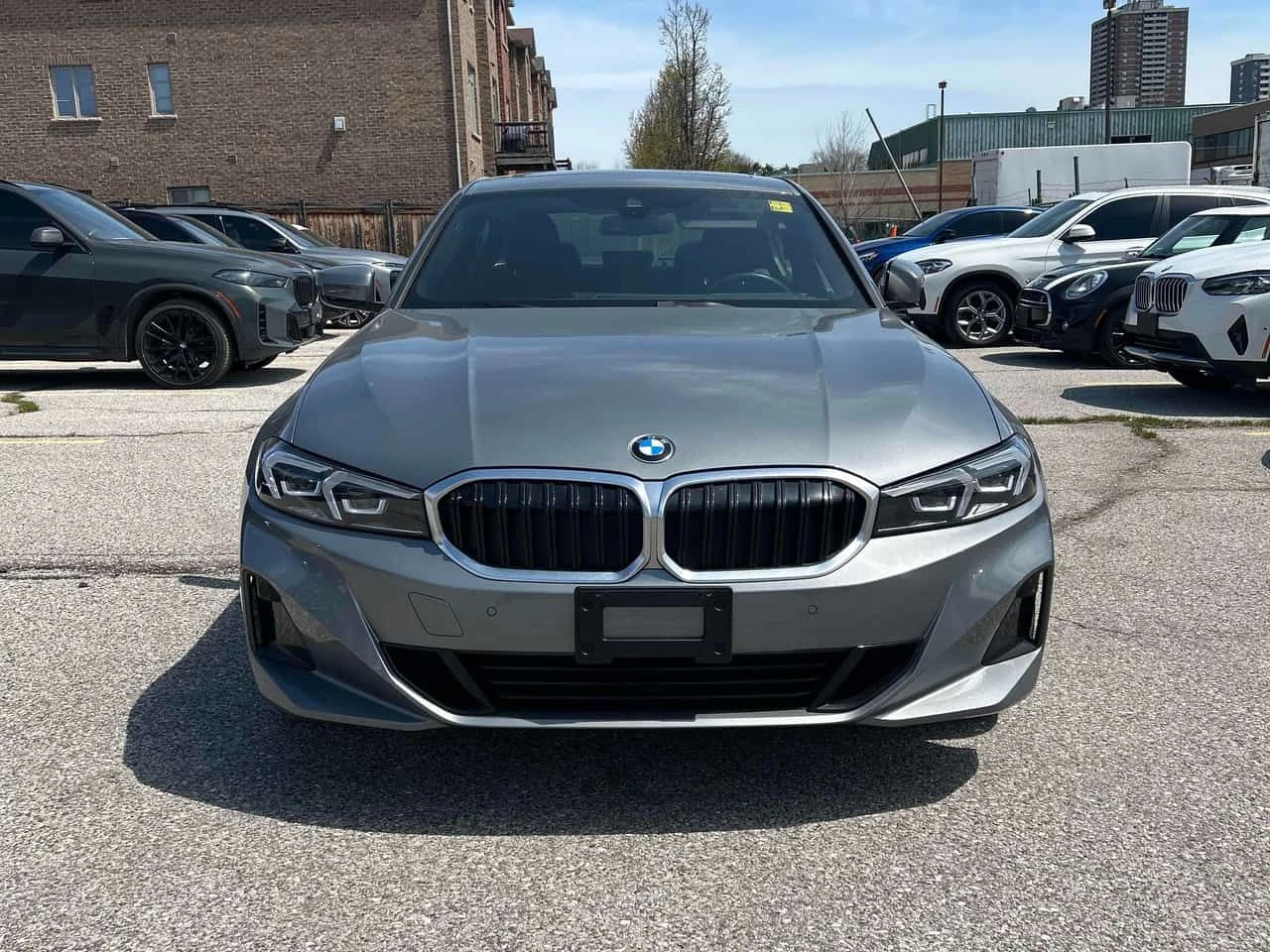 BMW 330 * 330i xDrive * CARFAX * ЦЕНА ДО БГ, снимка 2 - Автомобили и джипове - 54983018