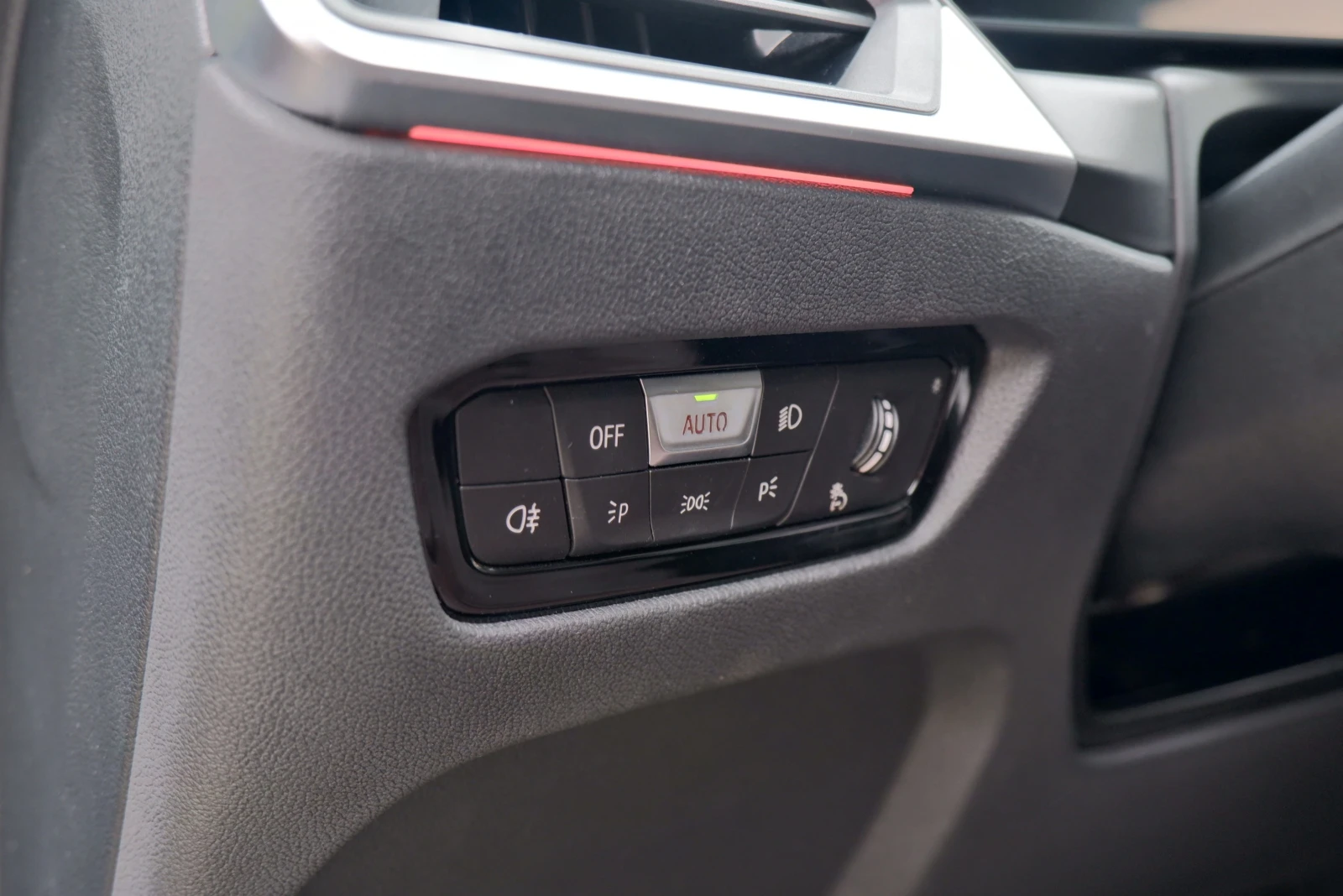 BMW i4 eDrive40, снимка 10 - Автомобили и джипове - 55067309