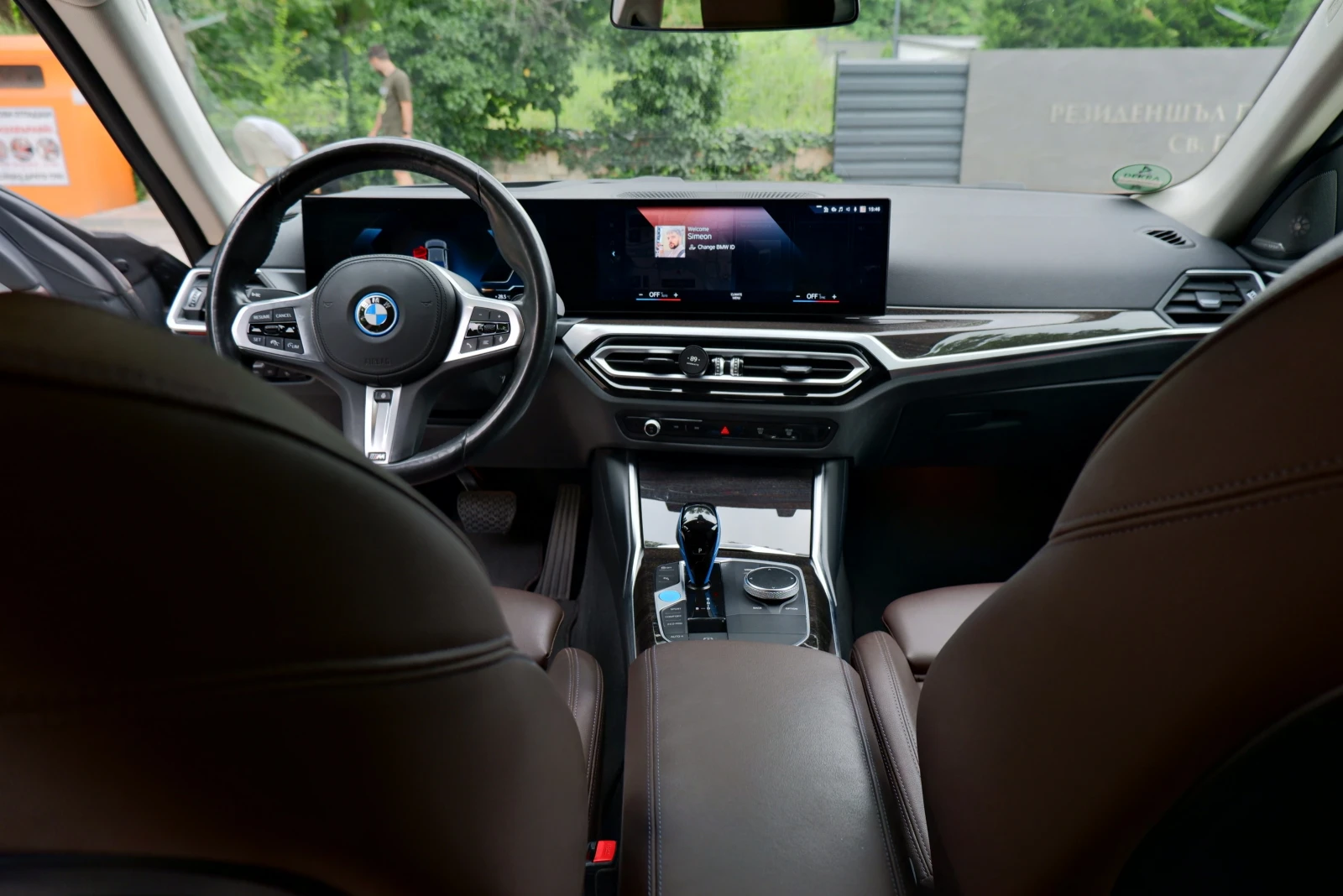BMW i4 eDrive40, снимка 15 - Автомобили и джипове - 55067309
