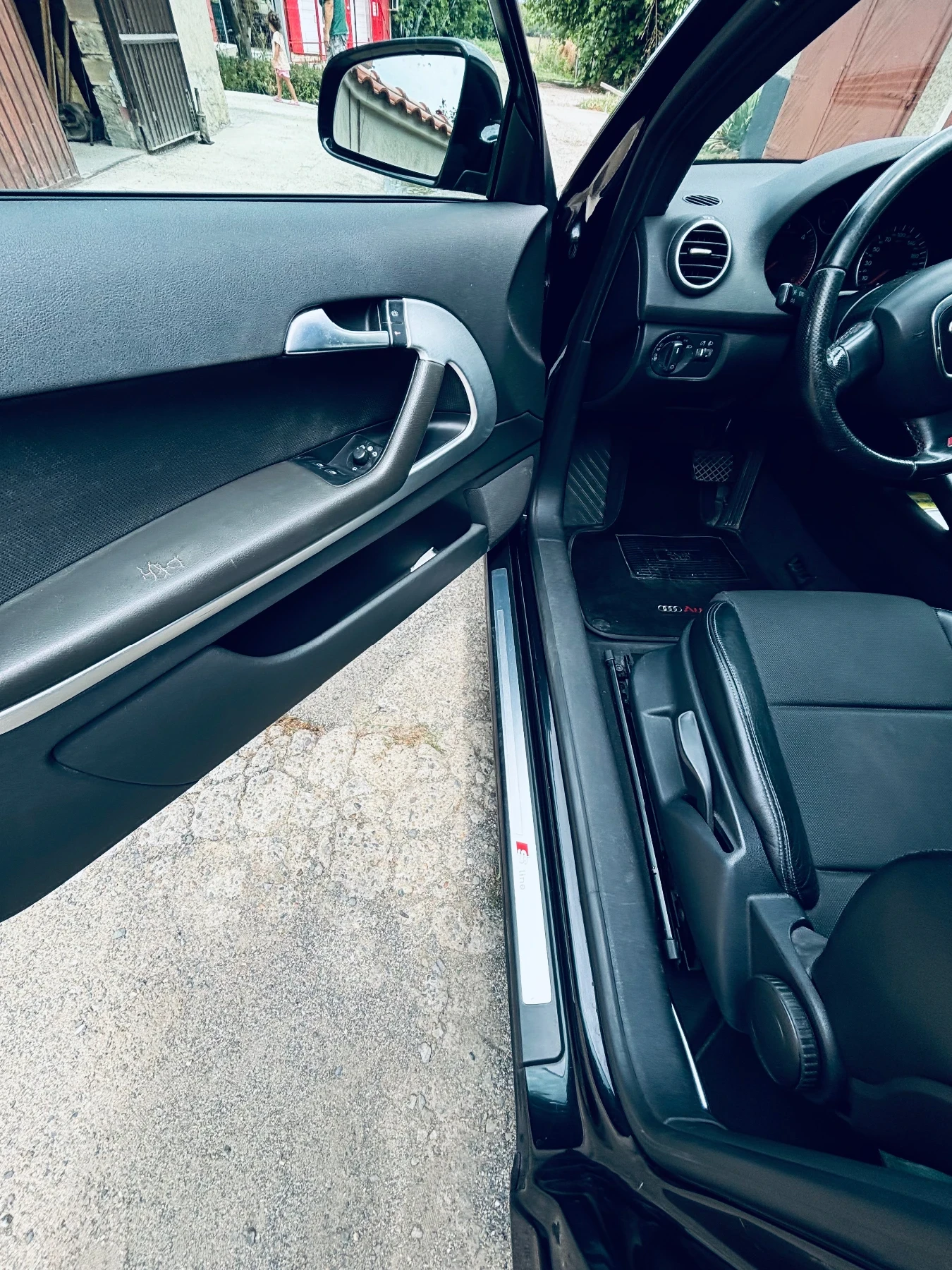 Audi A3 2.0, снимка 7 - Автомобили и джипове - 55702950