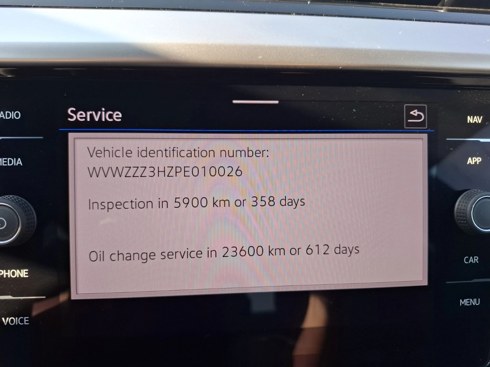 VW Arteon 2.0 tdi DSG R-Line Гаранция, снимка 11 - Автомобили и джипове - 55736002