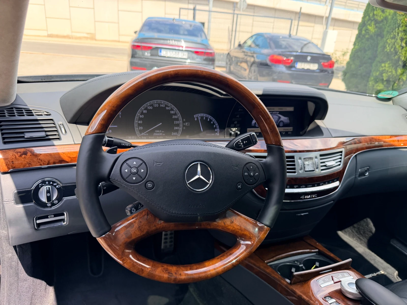 Mercedes-Benz S 500 L 4M AMG Pano Keyless First Class ����� ������ | Mobile.bg � ����������� 9