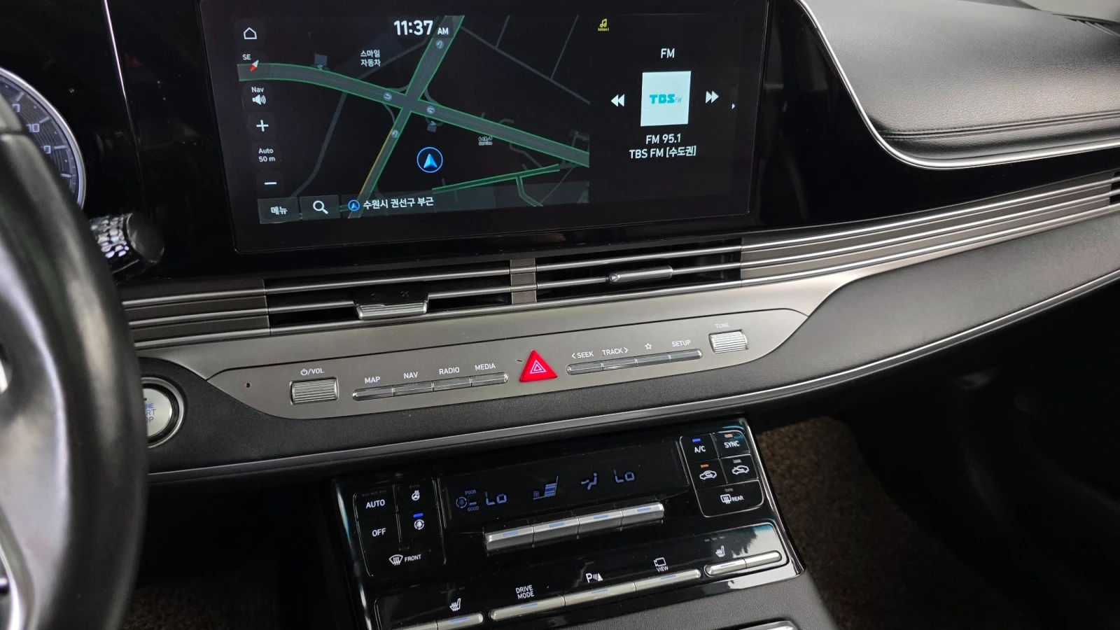 Hyundai Grandeur 3.0 Modern Фабрична Газ, снимка 12 - Автомобили и джипове - 55955316