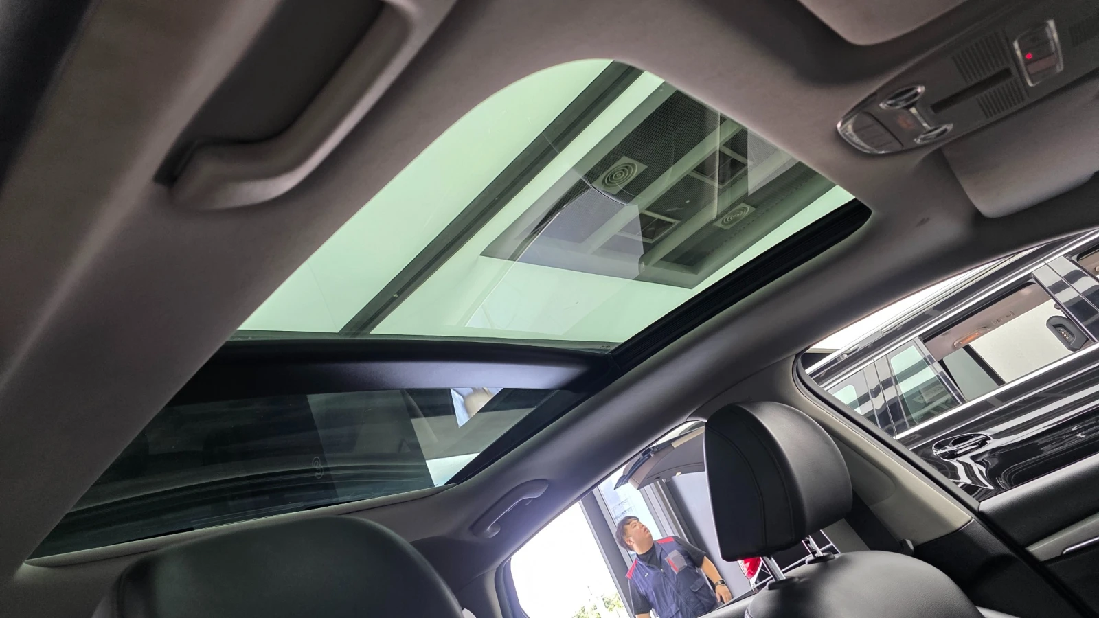 Hyundai Grandeur 3.0 Modern Фабрична Газ, снимка 14 - Автомобили и джипове - 55955316