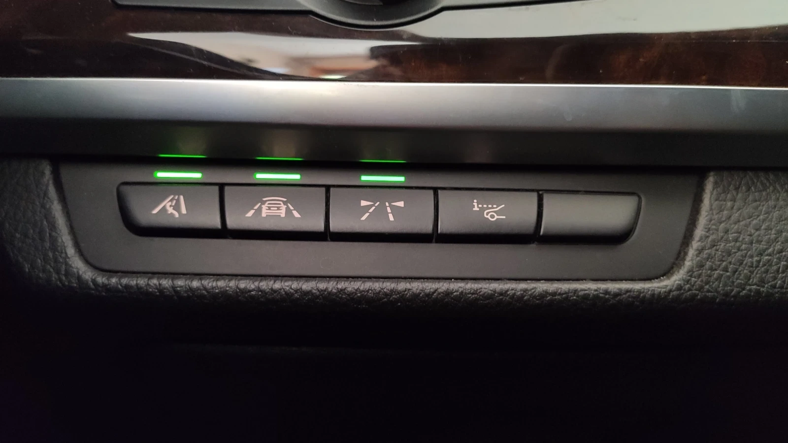 BMW 730 Xdrive Facelift, снимка 7 - Автомобили и джипове - 55995582