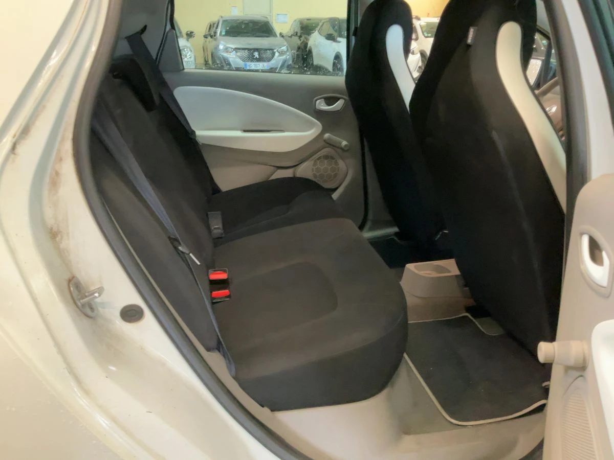 Renault Zoe electric drive 43 kW Life* ���� ���� ����� 30% | Mobile.bg � ����������� 10