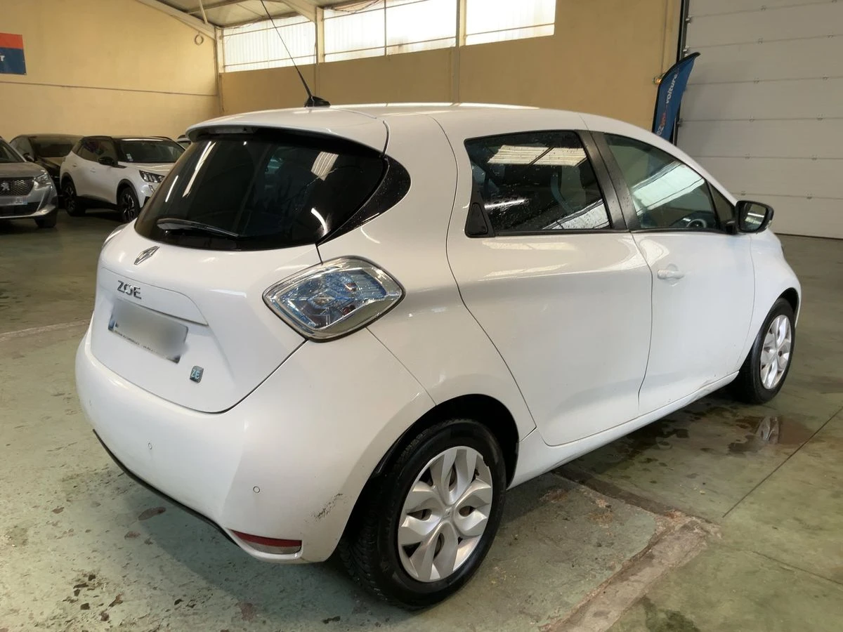 Renault Zoe electric drive 43 kW Life* ���� ���� ����� 30% | Mobile.bg � ����������� 6