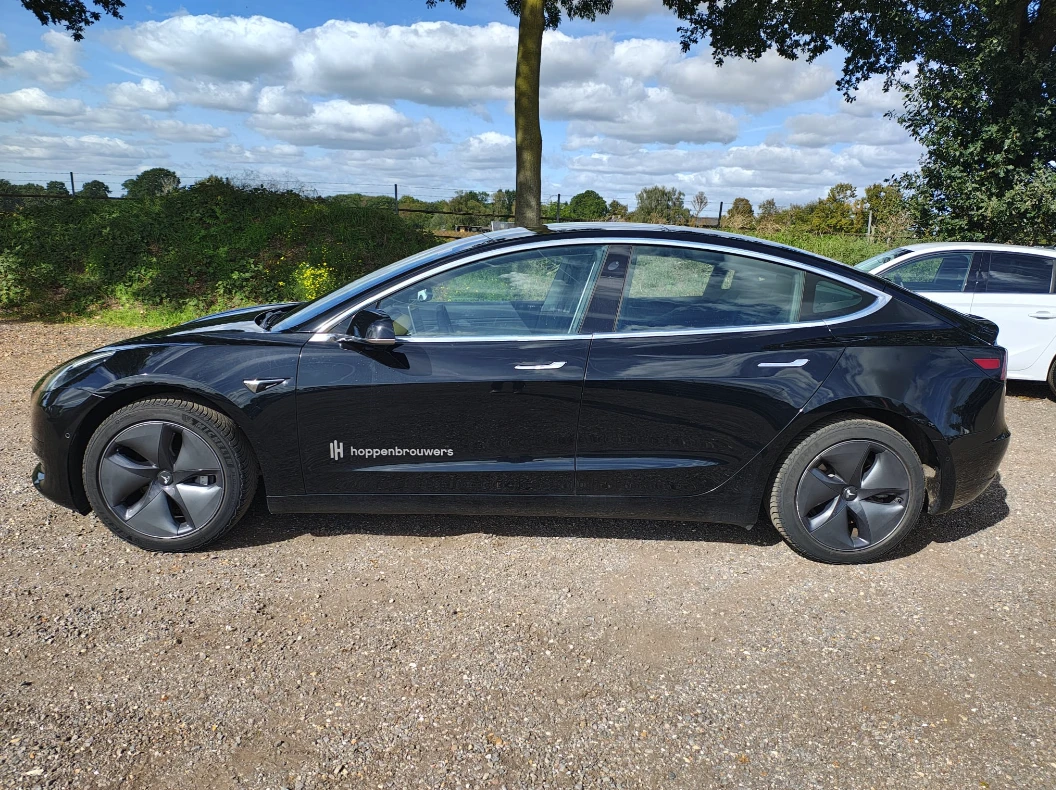 Tesla Model 3 Standard Range, снимка 5 - Автомобили и джипове - 56375670