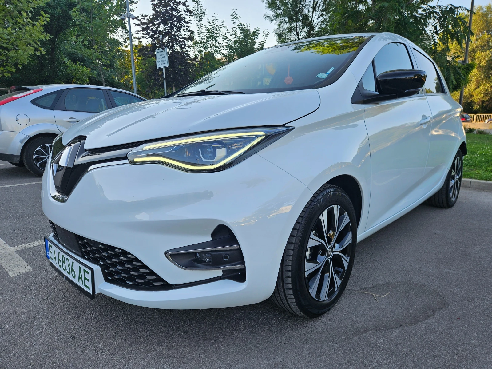 Renault Zoe II NEW 52kW 420км ПРОБЕГ CCS 53000км 11.2022г