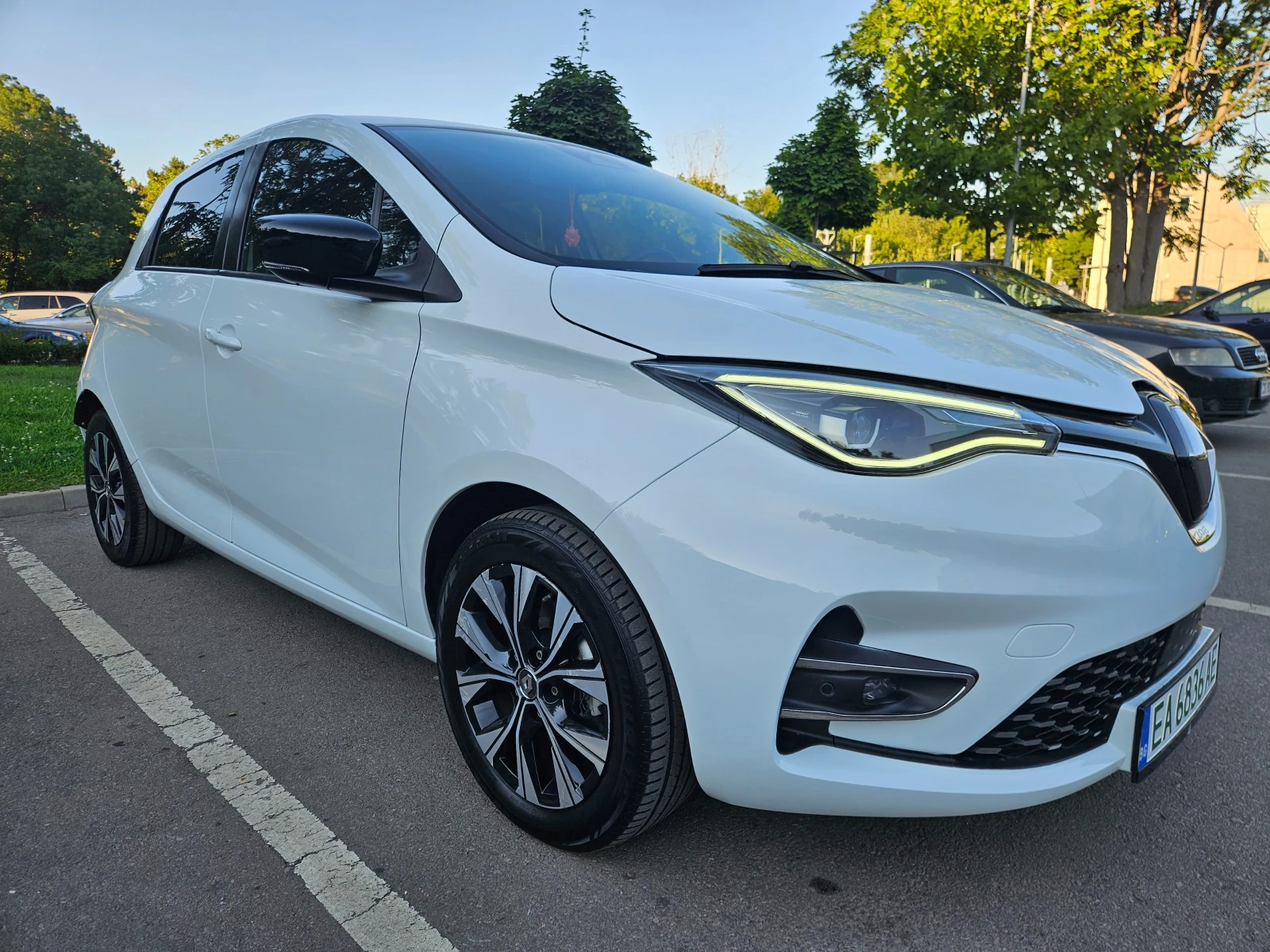 Renault Zoe II NEW 52kW 420�� ������ CCS 53000�� 11.2022� | Mobile.bg � ����������� 4