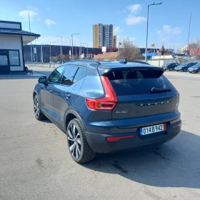 Volvo XC40, снимка 1