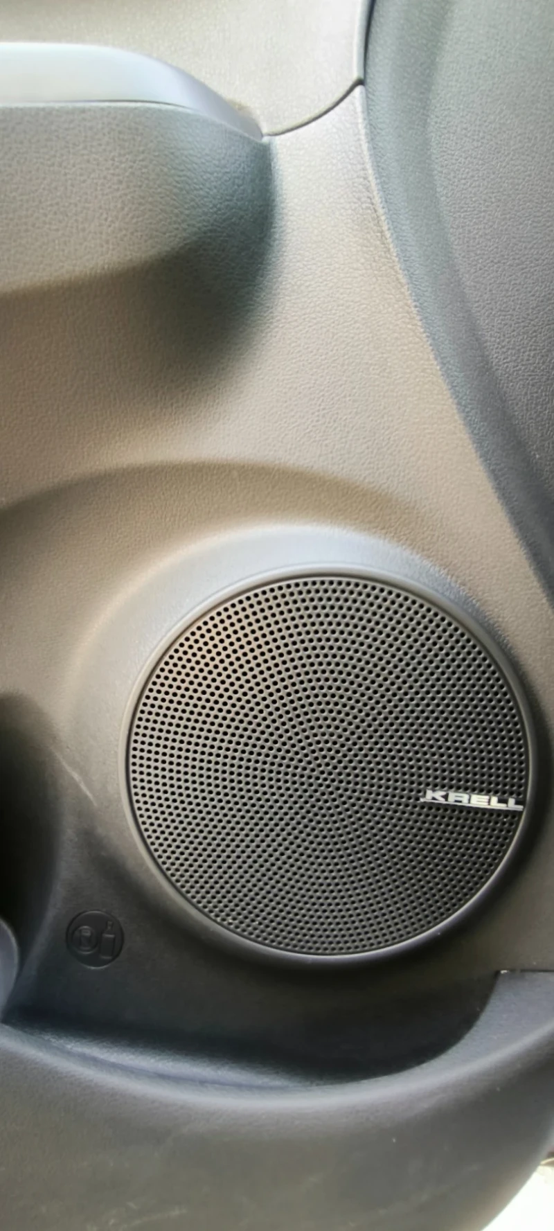 Hyundai Kona, снимка 10 - Автомобили и джипове - 52220627