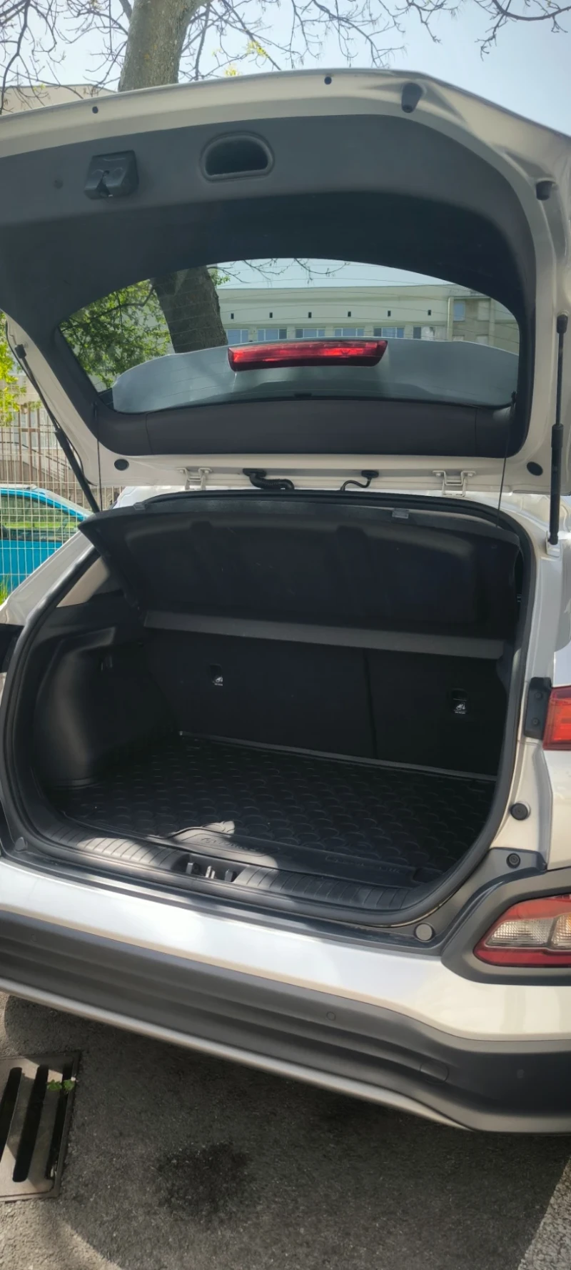 Hyundai Kona, снимка 3 - Автомобили и джипове - 52220627