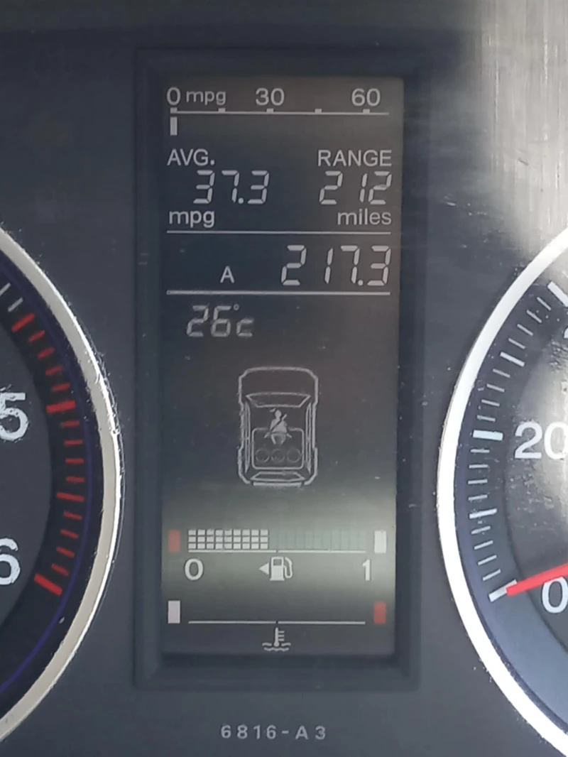 Honda Cr-v, снимка 7 - Автомобили и джипове - 51062333