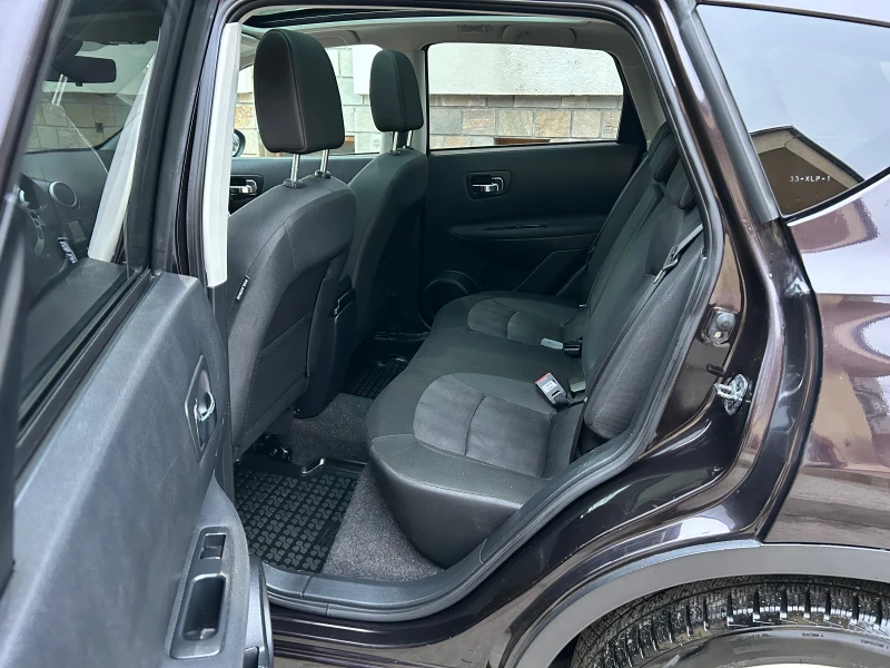 Nissan Qashqai 1.6i * FACE* НАВИ* КАМЕРА* ПАНОРАМА* , снимка 11 - Автомобили и джипове - 52877507