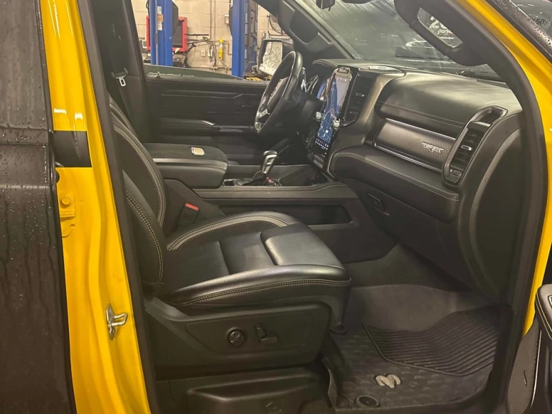 Dodge RAM 1500 * TRX * CARFAX * БЕЗ ПЪРВОНАЧАЛНА ВНОСКА, снимка 13 - Автомобили и джипове - 53110554