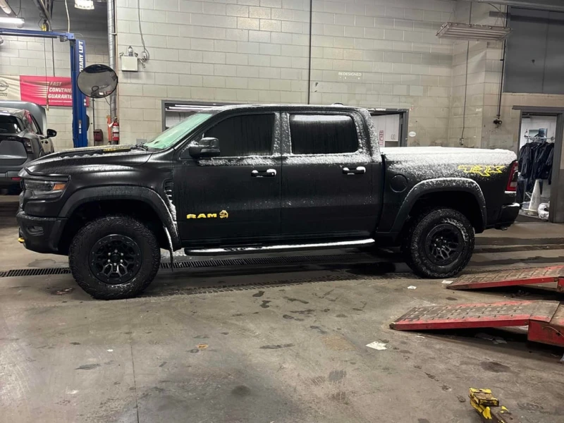 Dodge RAM 1500 * TRX * CARFAX * БЕЗ ПЪРВОНАЧАЛНА ВНОСКА, снимка 2 - Автомобили и джипове - 53110554