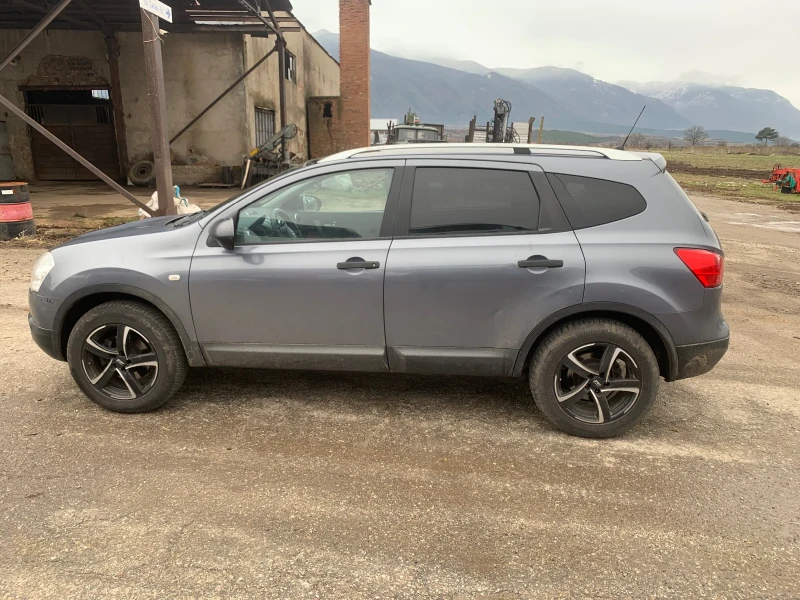 Nissan Qashqai + 2