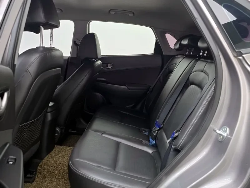 Hyundai Kona 1.6D - САМО 30% АВАНС, снимка 13 - Автомобили и джипове - 56028491