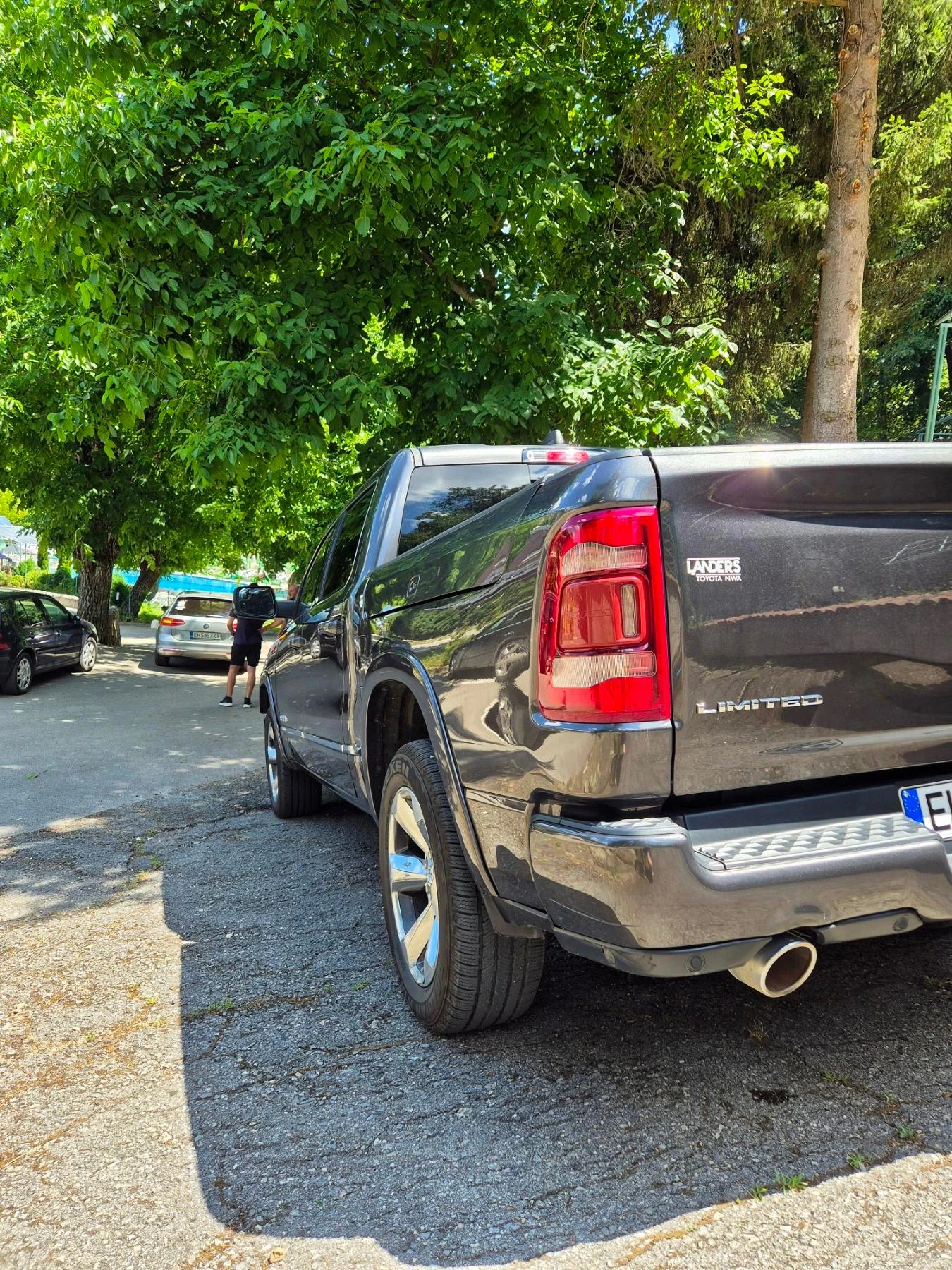 Dodge RAM 1500 LIMITED 5.7 HEMI ГАЗ - изображение 5