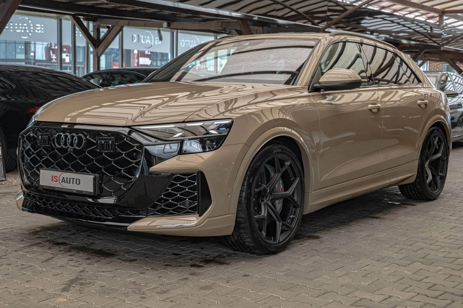 Audi RSQ8 Performance/4.0TFSI/Bang&Olufsen/Oбдухване/HuD/Пан - изображение 3