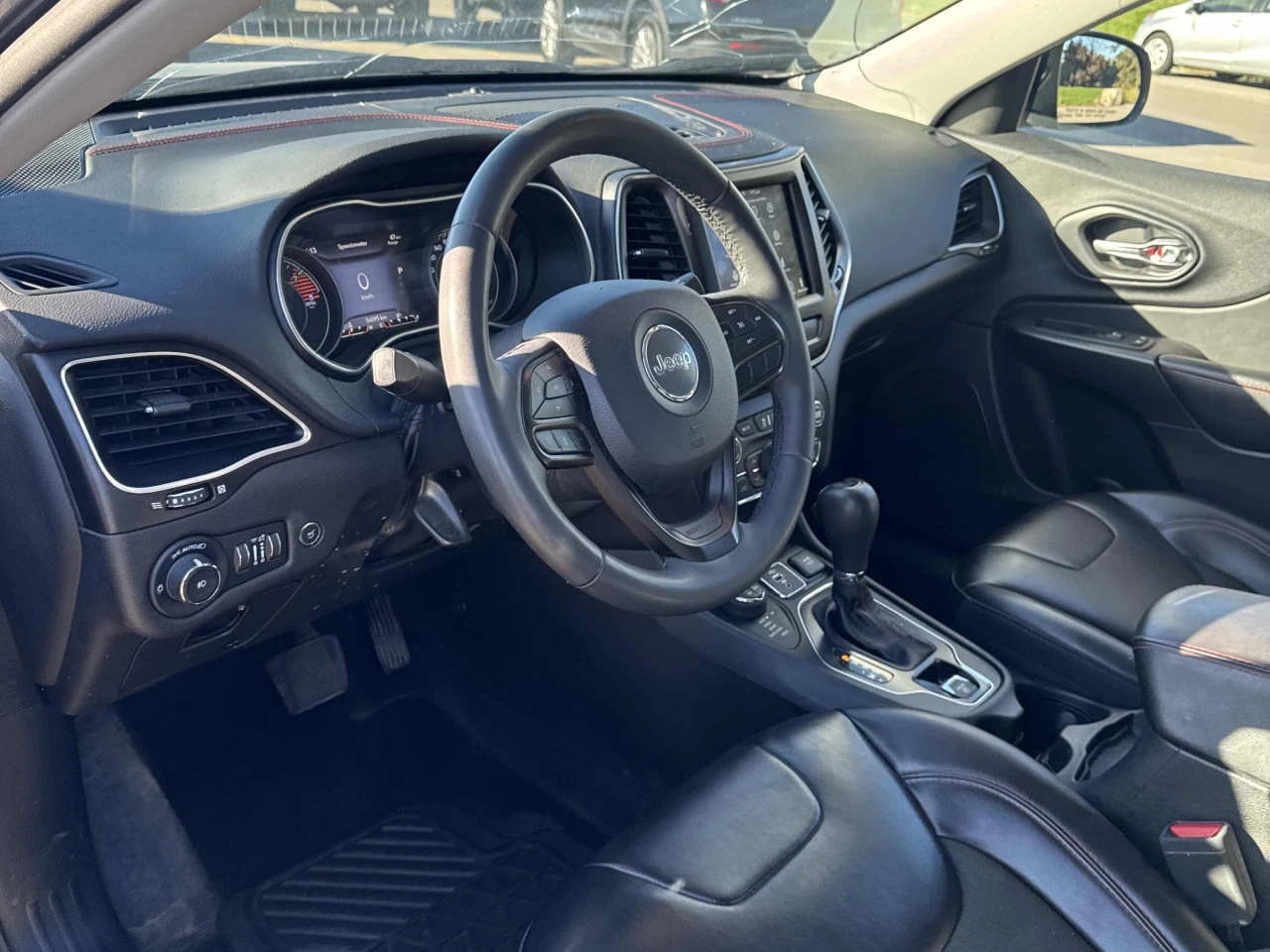 Jeep Cherokee CARFAX*     | Mobile.bg   5