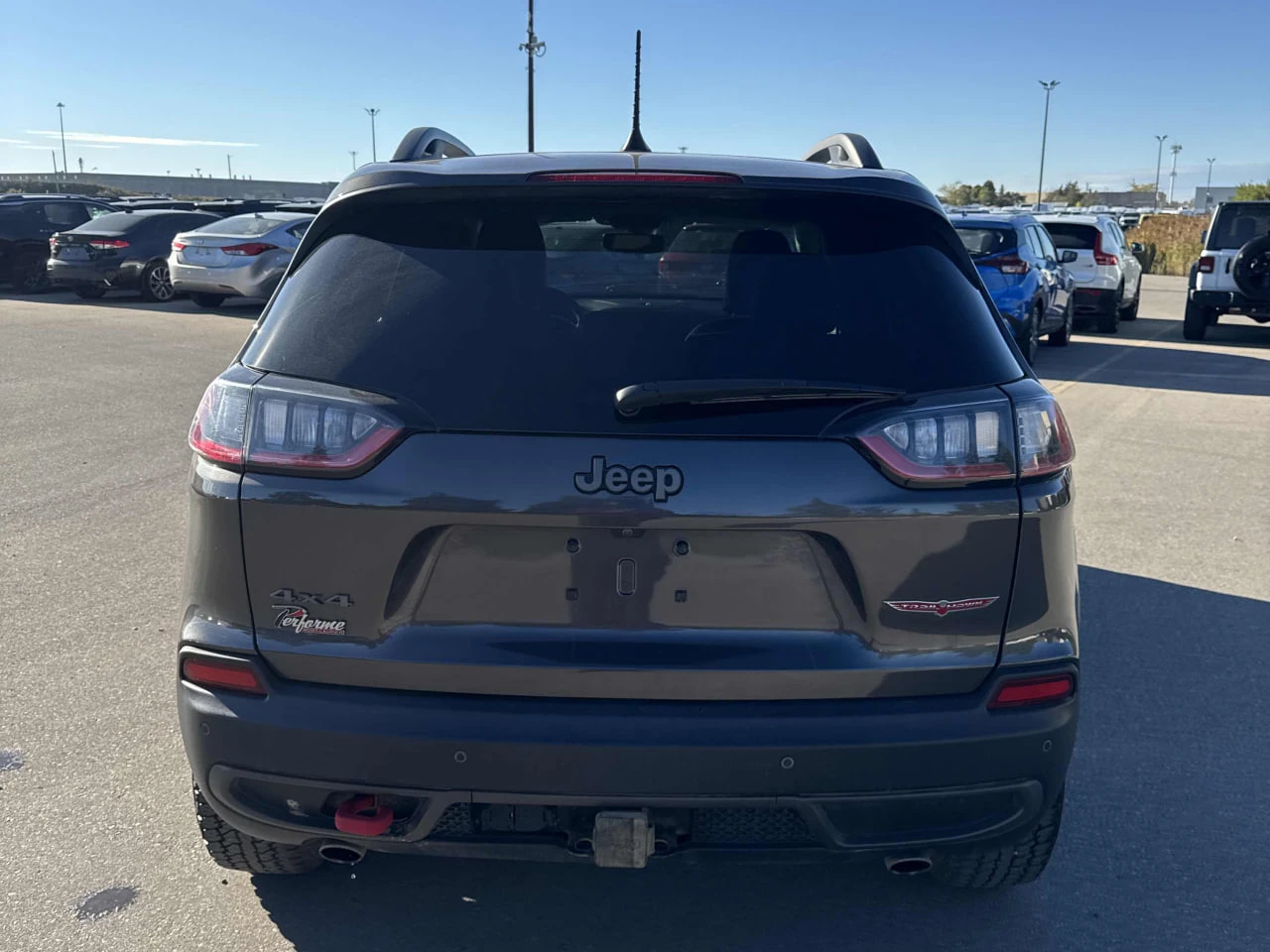 Jeep Cherokee CARFAX*     | Mobile.bg   4