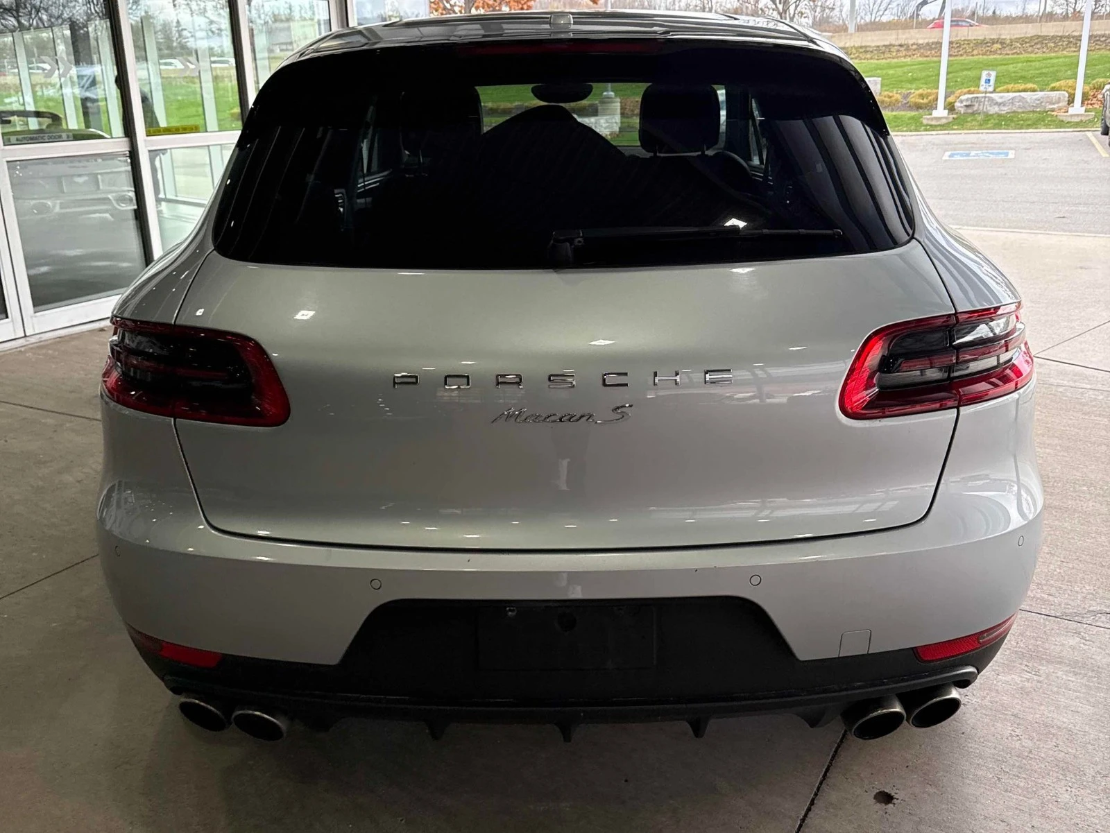 Porsche Macan CARFAX АВТО КРЕДИТ  - изображение 4