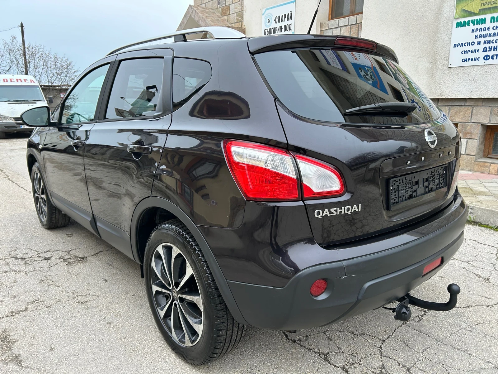 Nissan Qashqai 1.6i * FACE* НАВИ* КАМЕРА* ПАНОРАМА*  - изображение 6