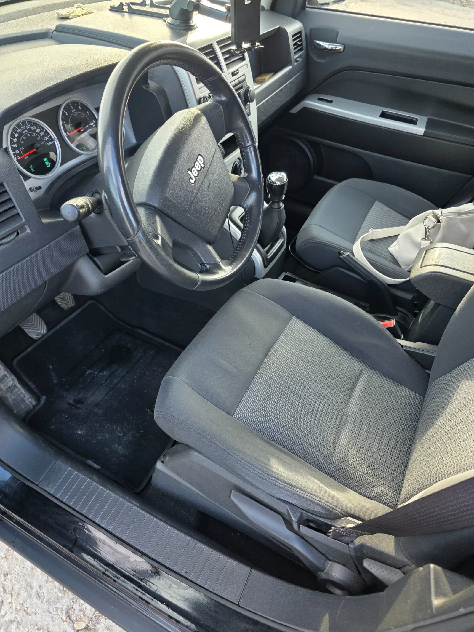 Jeep Patriot 2.0 CRDI 4x4 | Mobile.bg � ����������� 9
