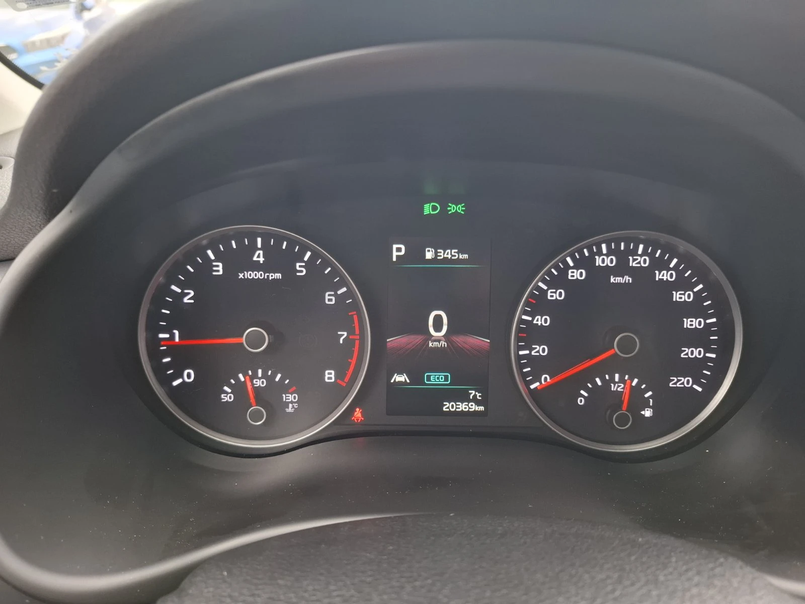 Kia Stonic 1.0 ТУРБО ГАРАНЦИЯ, снимка 10 - Автомобили и джипове - 53957097