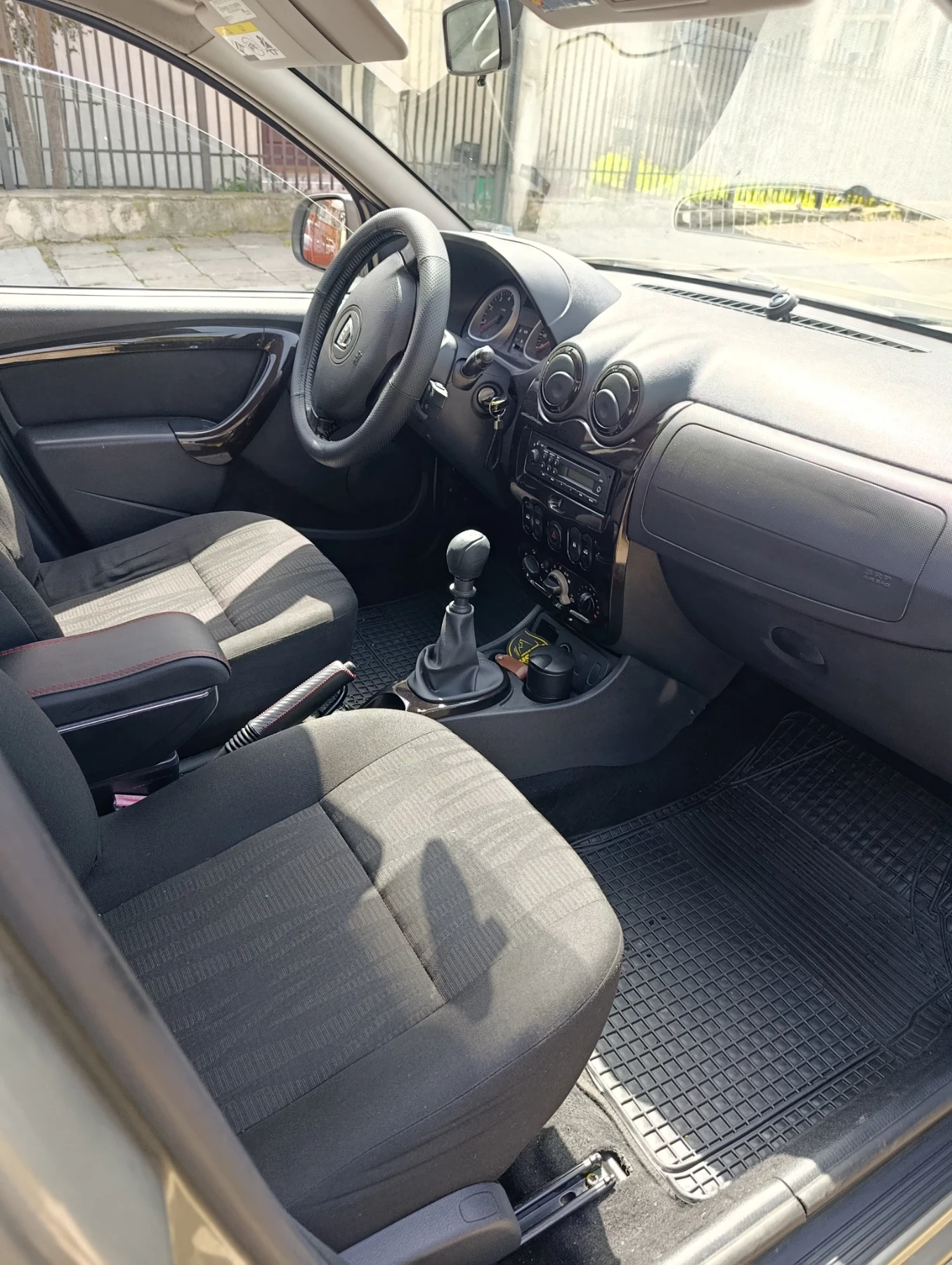 Dacia Duster ���� | Mobile.bg � ����������� 10